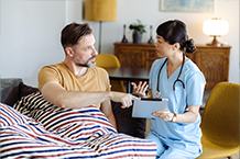 Guías de Comunicación en Oncología: Habilidades de comunicación del personal clínico y proceso de información a la persona con cáncer y su familia. Aspectos Transversales y Durante el Cuidado